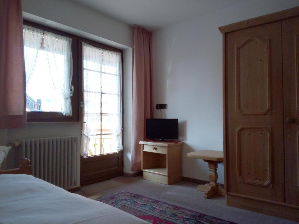 Gaestehaus Roessle Rötenbach Esterno foto