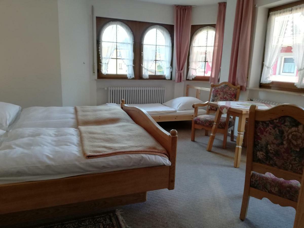 Gaestehaus Roessle Rötenbach Esterno foto